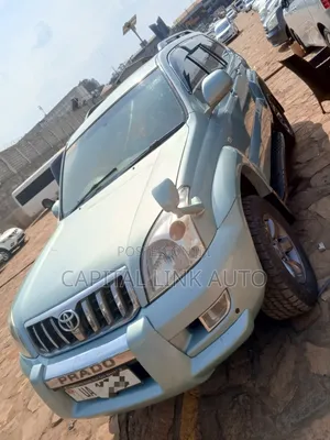 Toyota Land Cruiser 2005 Green