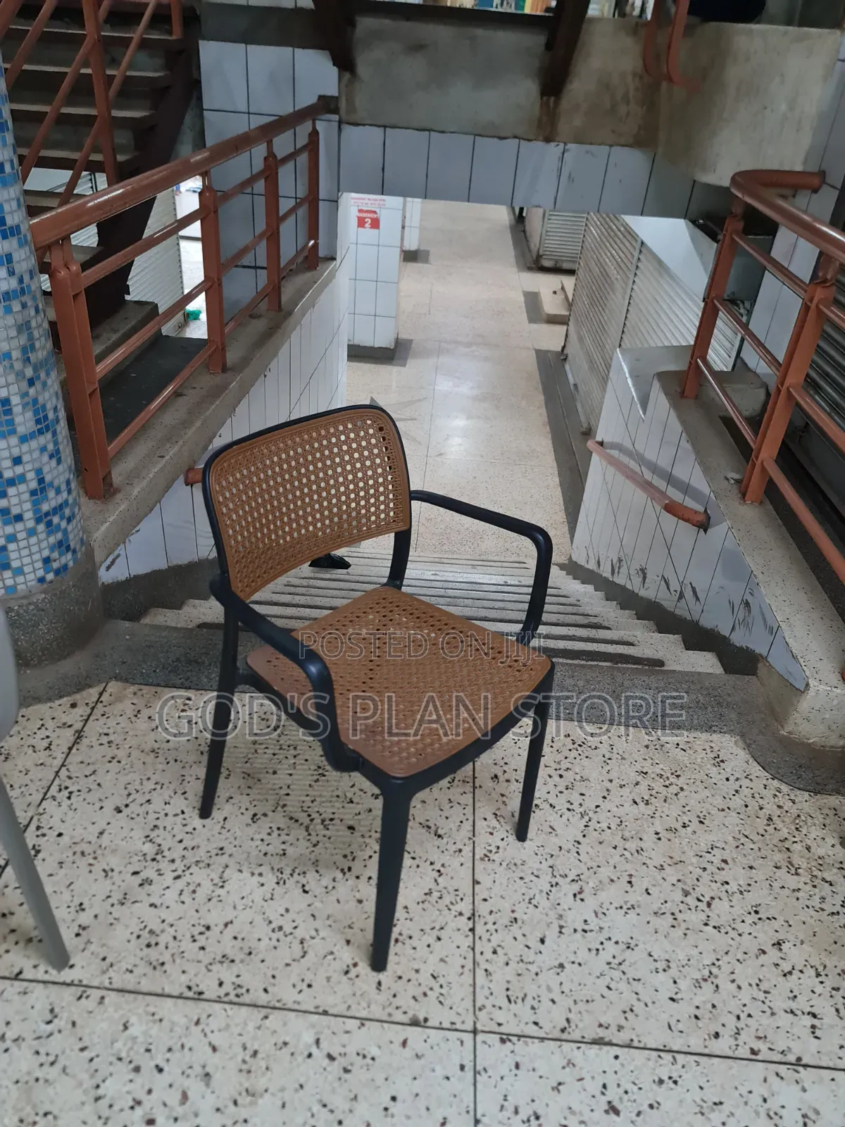 Tectonic Plastic Chairs Plastic Chairs