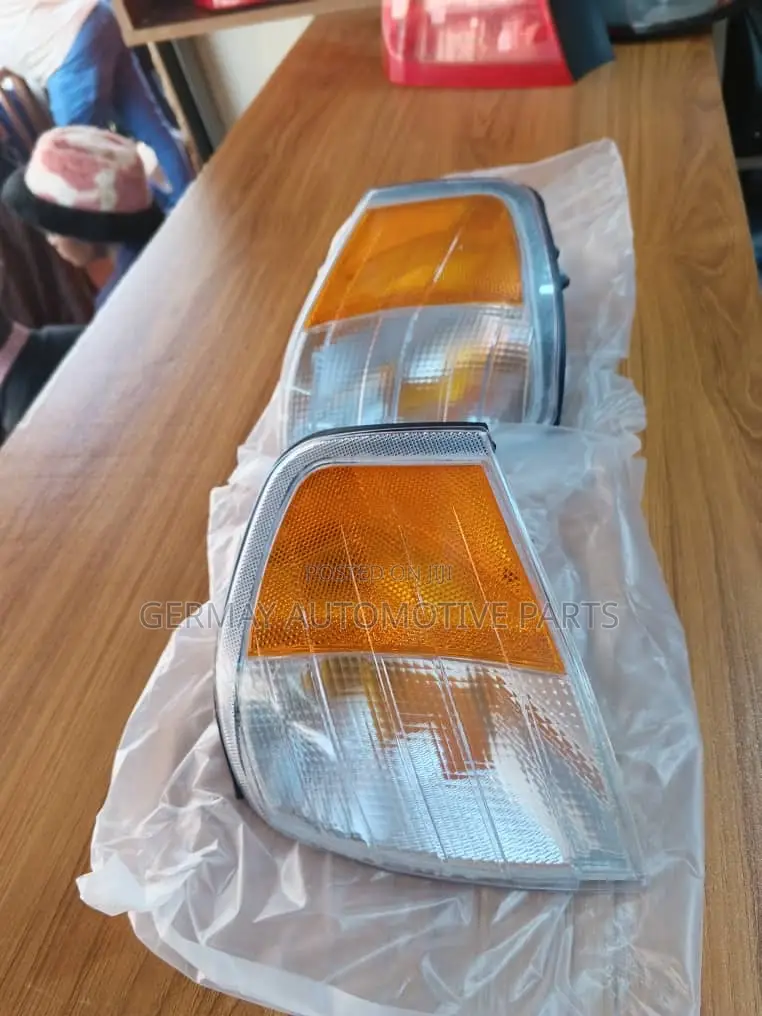 Headlight Indicators for Mercedes C Class W202