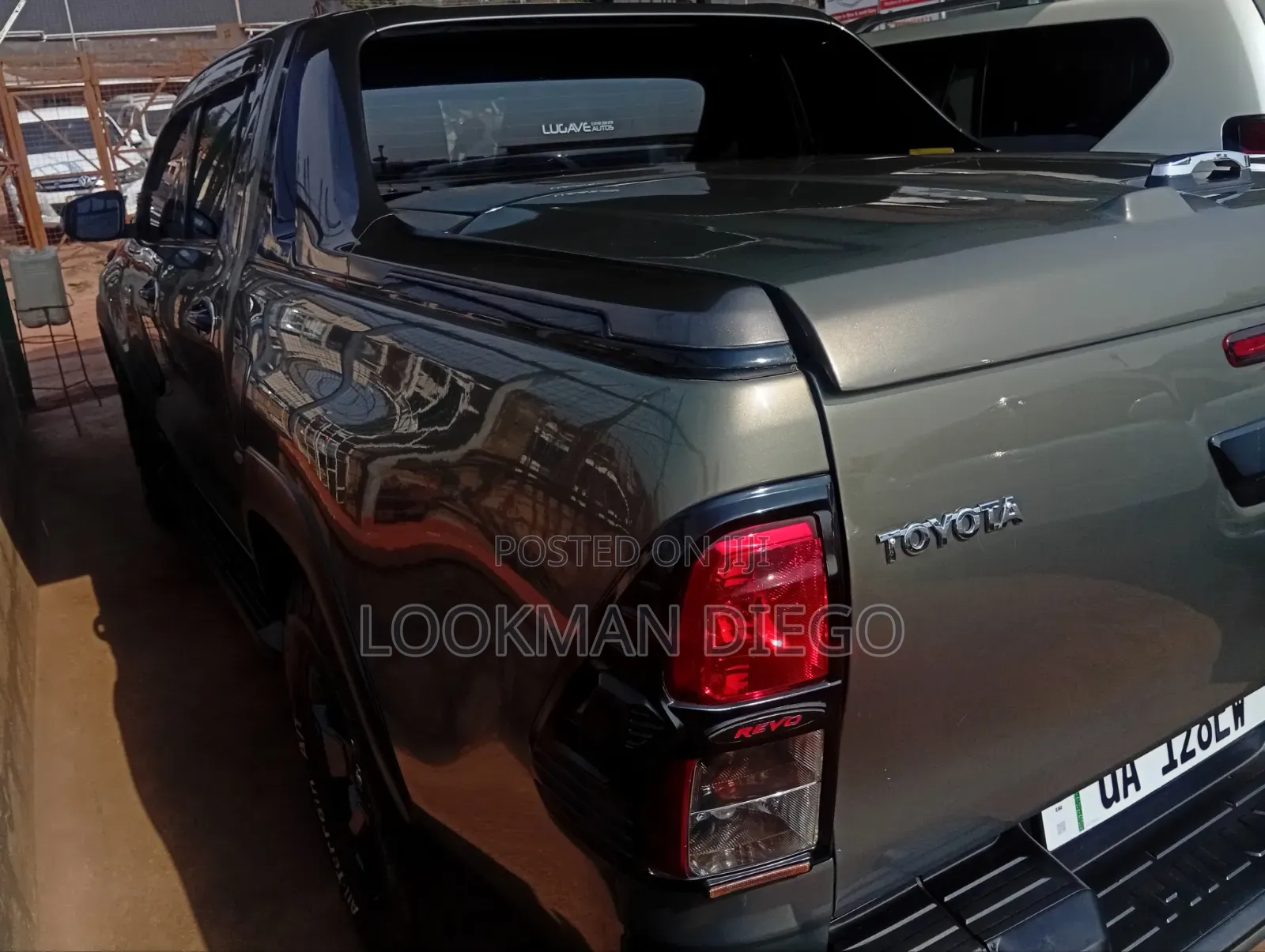 Toyota Hilux Revo Double Cab Deisel 2.8 RWD 2018 Green