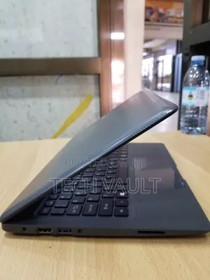New Laptop Acer Aspire One 725 4GB Intel Celeron SSD 128GB