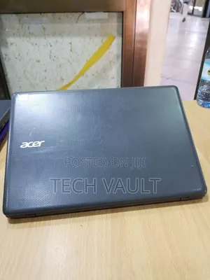 New Laptop Acer Aspire One 725 4GB Intel Celeron SSD 128GB