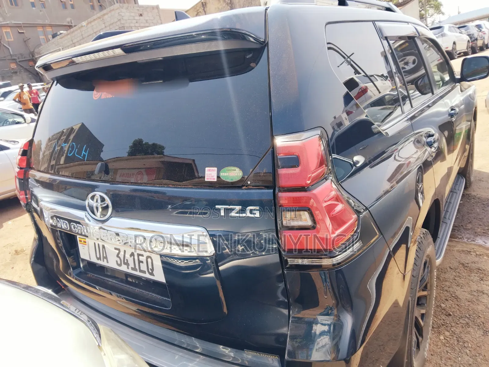 Toyota Land Cruiser Prado 2018 Black