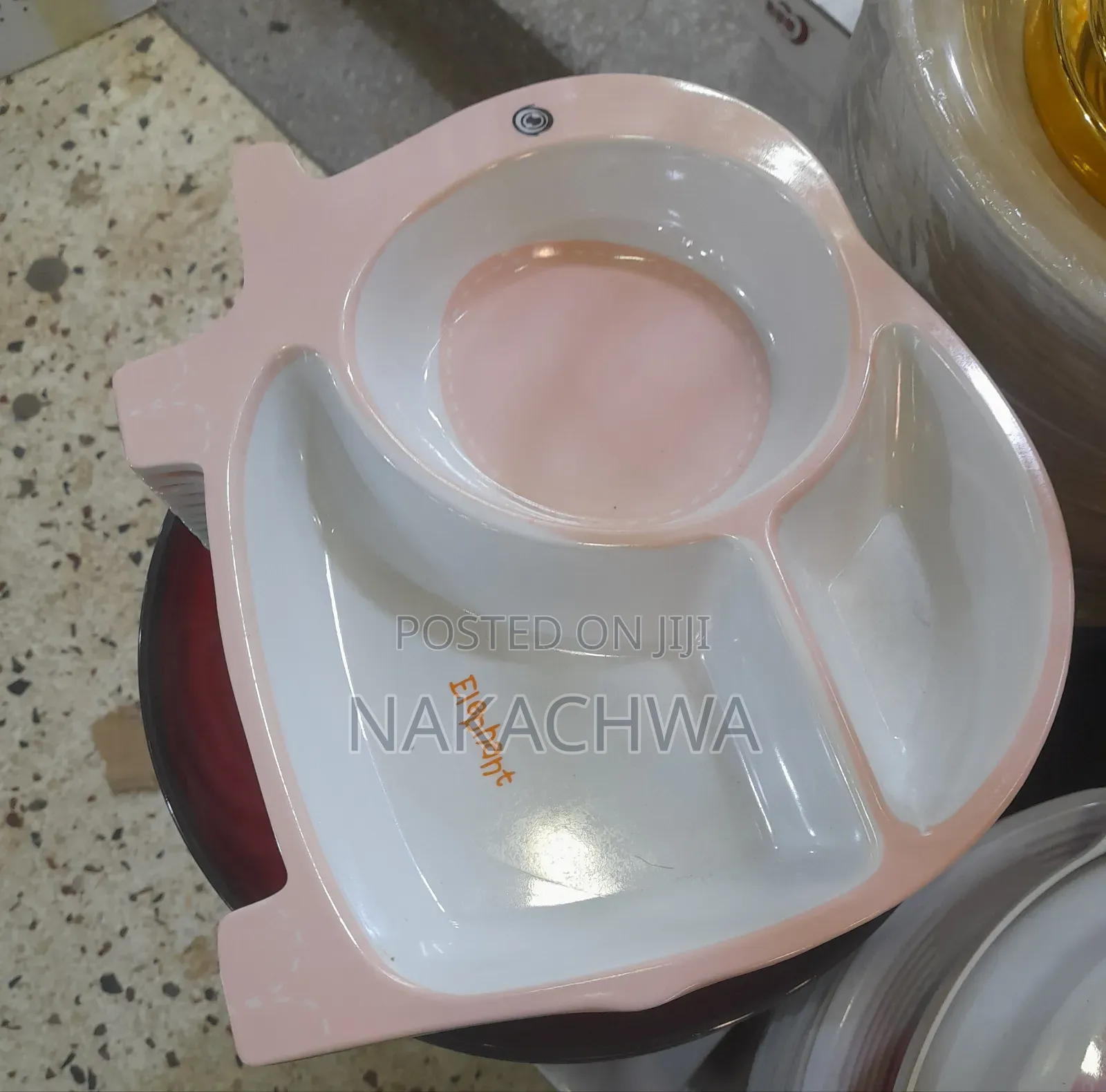 2 Pieces of Baby Plates
