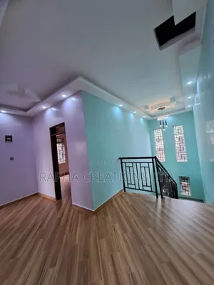 5bdrm House in House For Sale, Central Division for sale