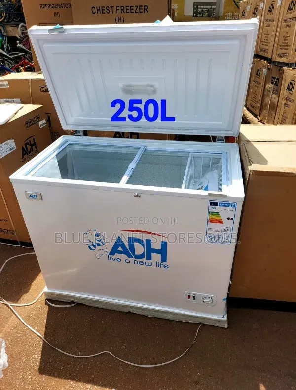 Adh 250litres Chest/Deep Freezers \\ White Color \\ Bd9025