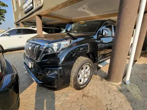 Toyota Land Cruiser Prado 2013 Black