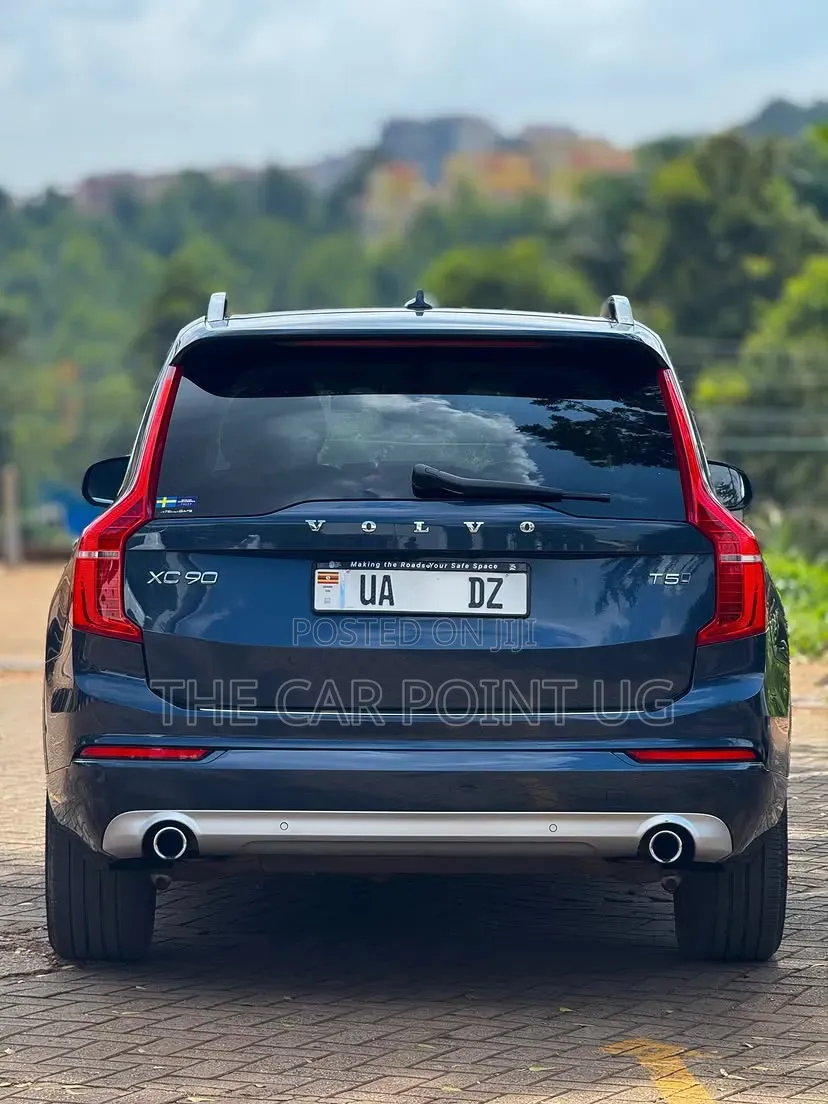 Volvo XC90 2018 Blue