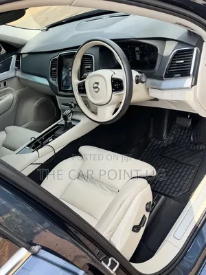 Volvo XC90 2018 Blue