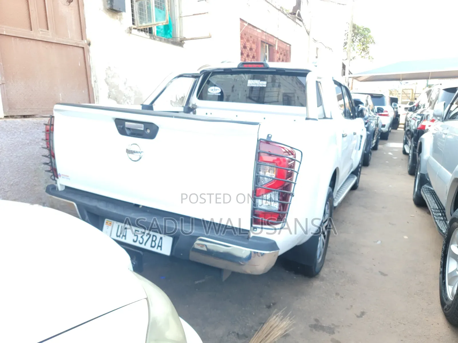 Nissan Hardbody 2015 White