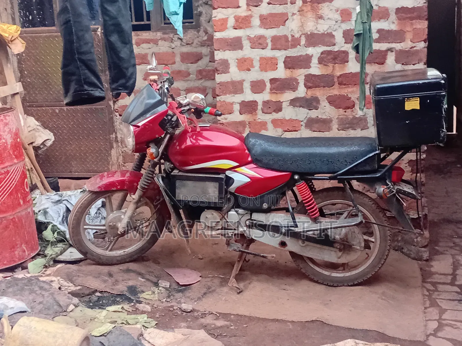 TVS 2024 Red
