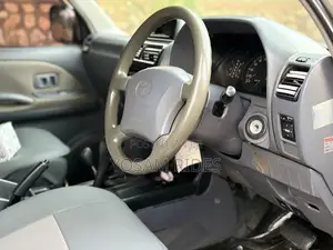 Toyota Land Cruiser Prado 3.0 TD 2000 Silver