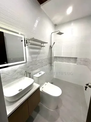 1bdrm Apartment in Muyenga, Central Division for rent