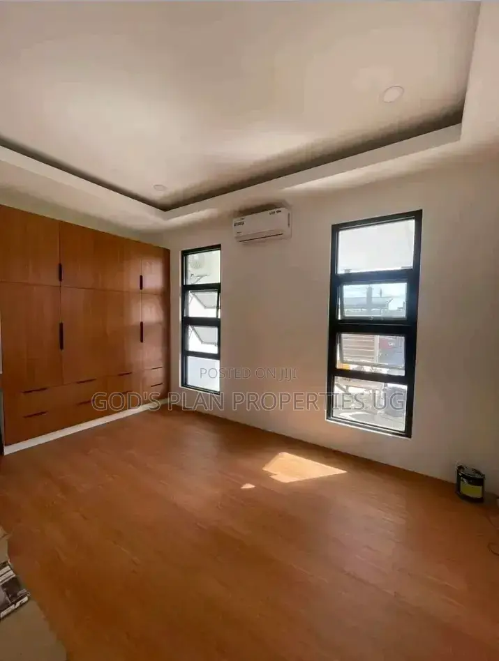 3bdrm Apartment in Kansanga, Central Division for rent