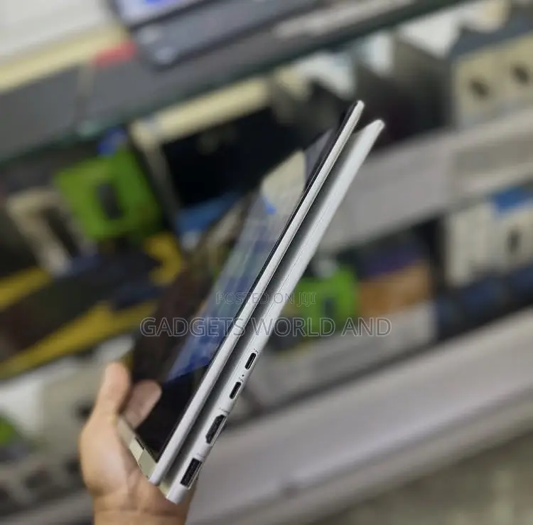 New Laptop HP Envy 15t 8GB Intel Core i5 SSD 512GB