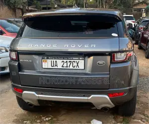 Land Rover Range Rover Evoque HSE Dynamic 4x4 (2.0 4cyl 9A) 2016 Silver
