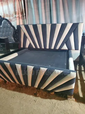 King's Size High Headboard Cloth Bed