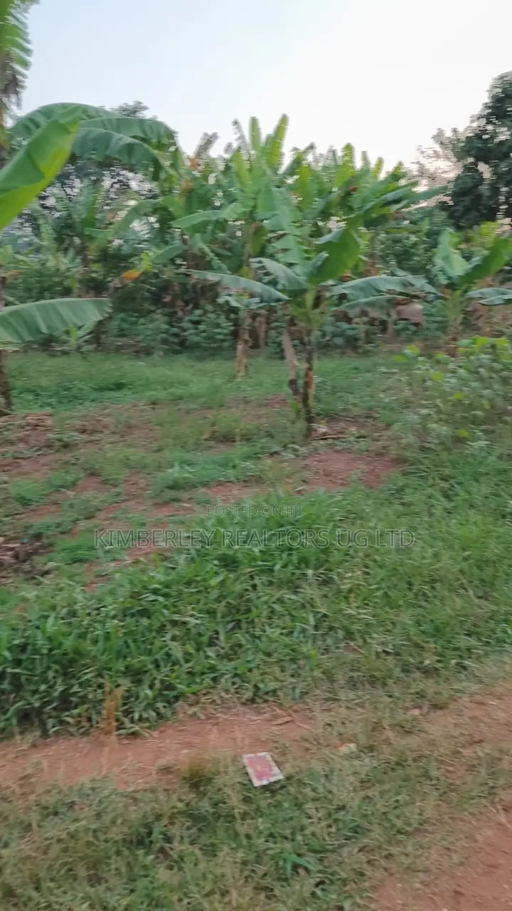 Land for Sale – Entebbe Kawuku