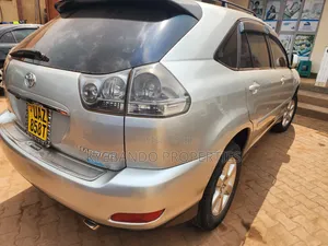 Toyota Harrier 2005 Silver
