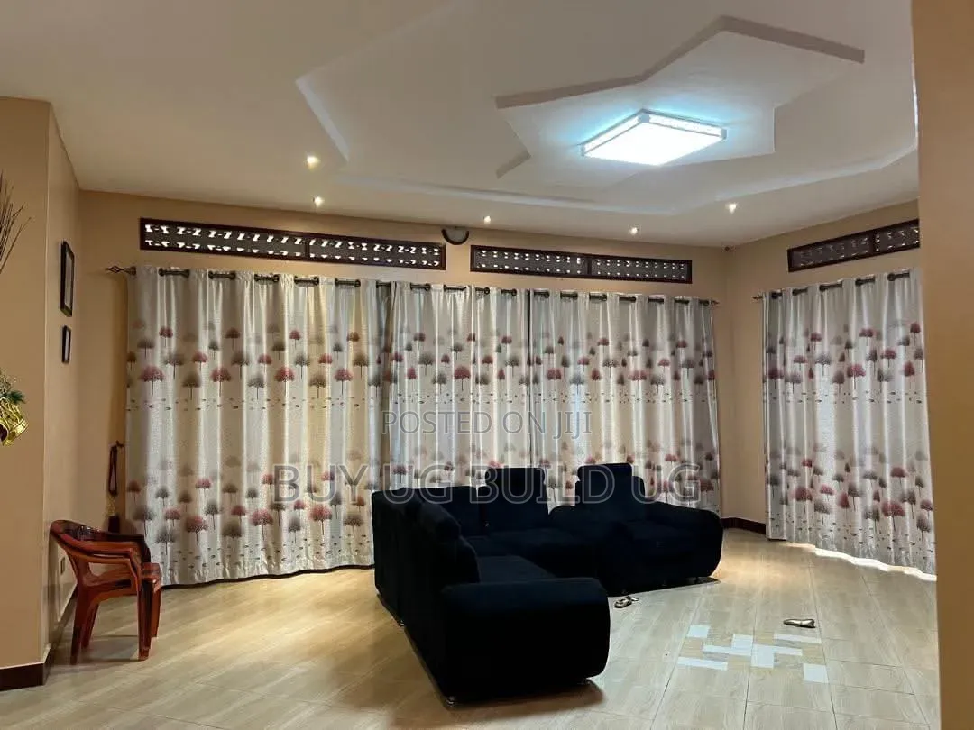 5bdrm Bungalow in Mukono Nsambye for sale