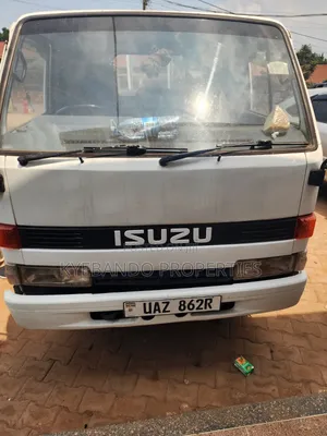 Isuzu Elf 2000 White