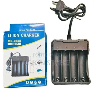 4-Slot Battery Charger Fot 3.7V 18650 Batteries
