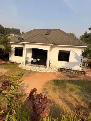 4bdrm House in Division A for sale