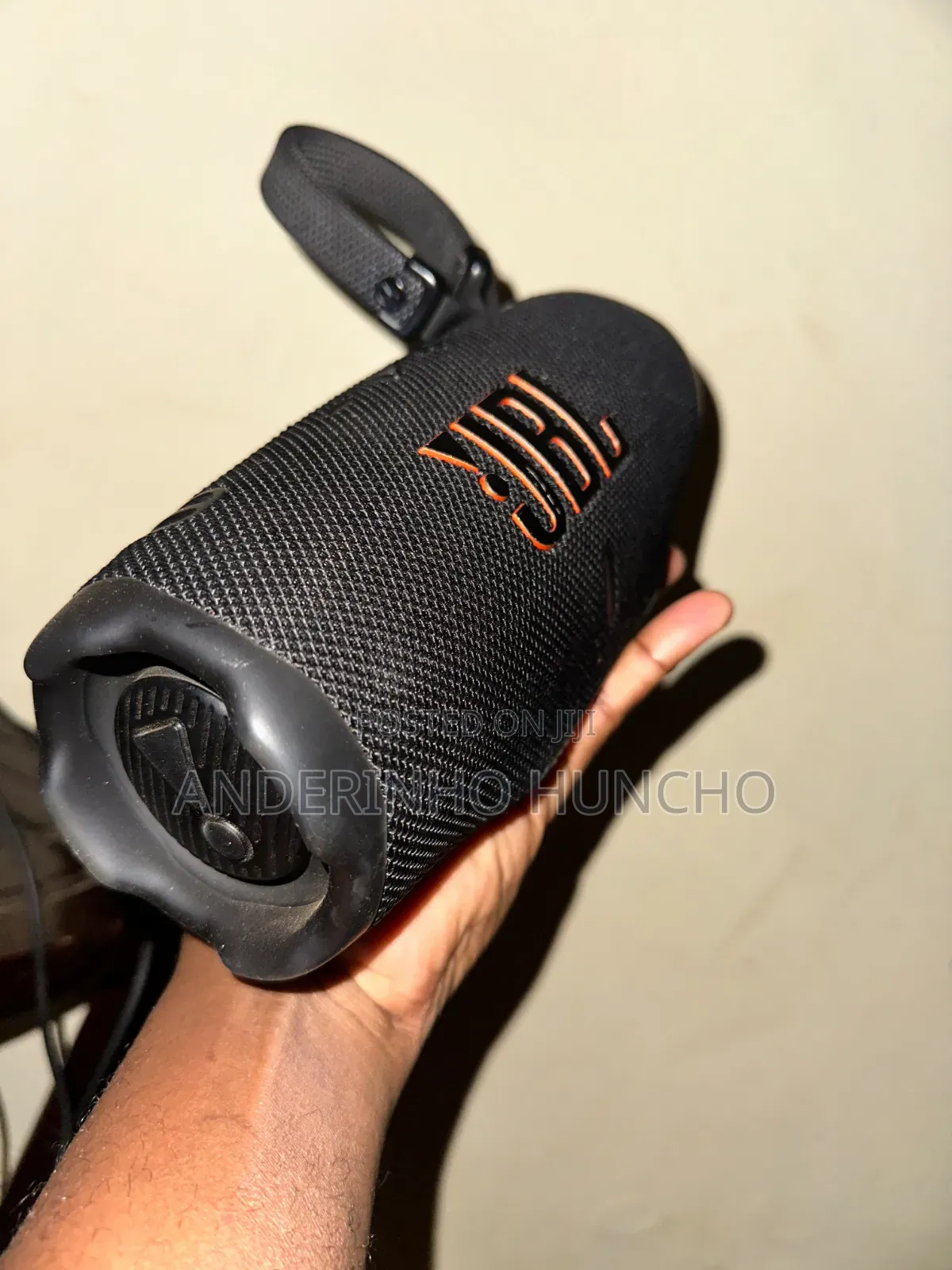 JBL Charge 6