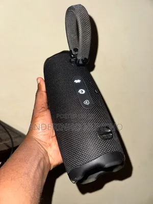 JBL Charge 6