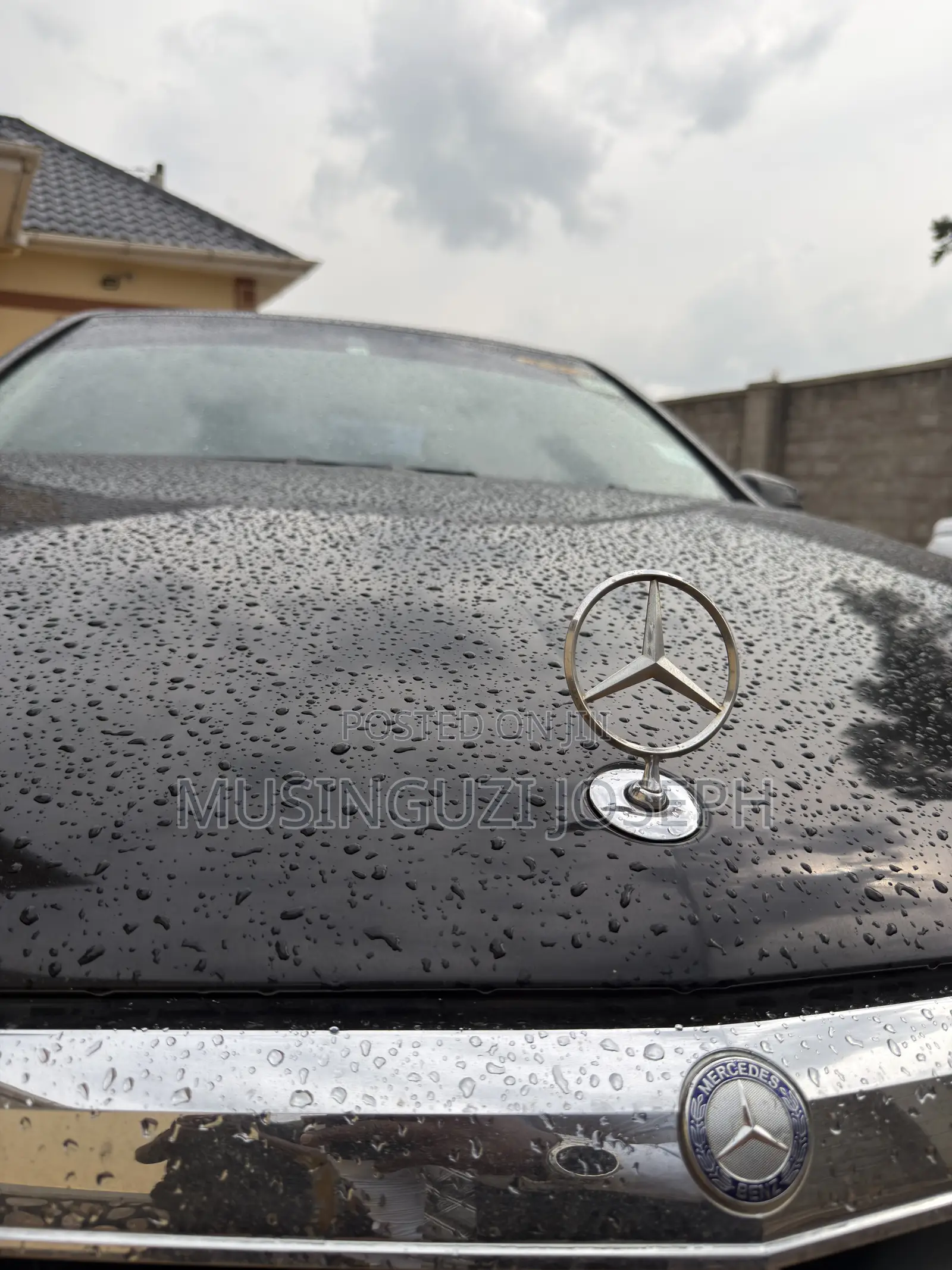 Mercedes-Benz E300 2010 Black