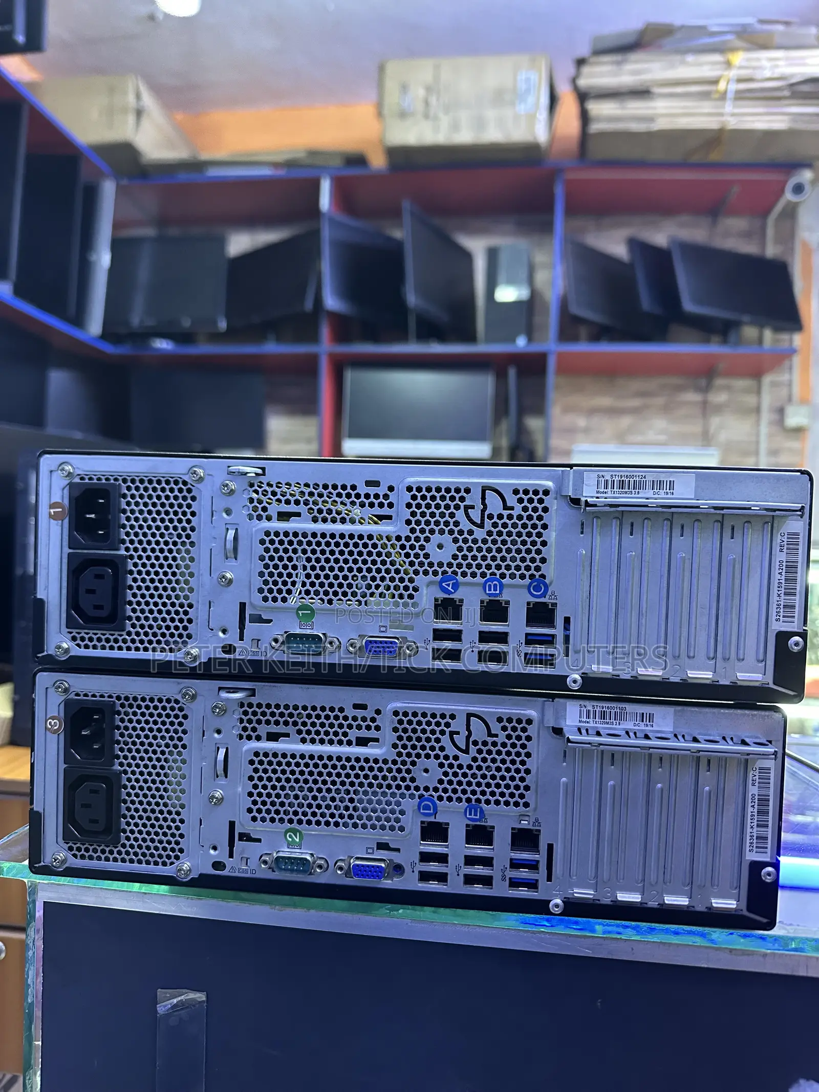 Server 8GB Intel Xeon HDD 1T