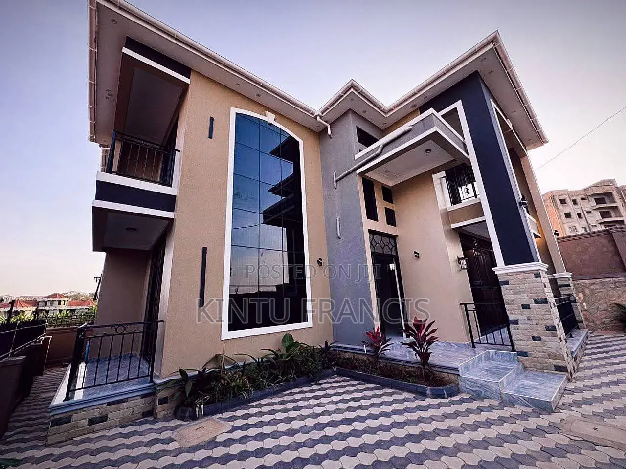 4bdrm House in Standalone Kisaasi, Central Division for rent