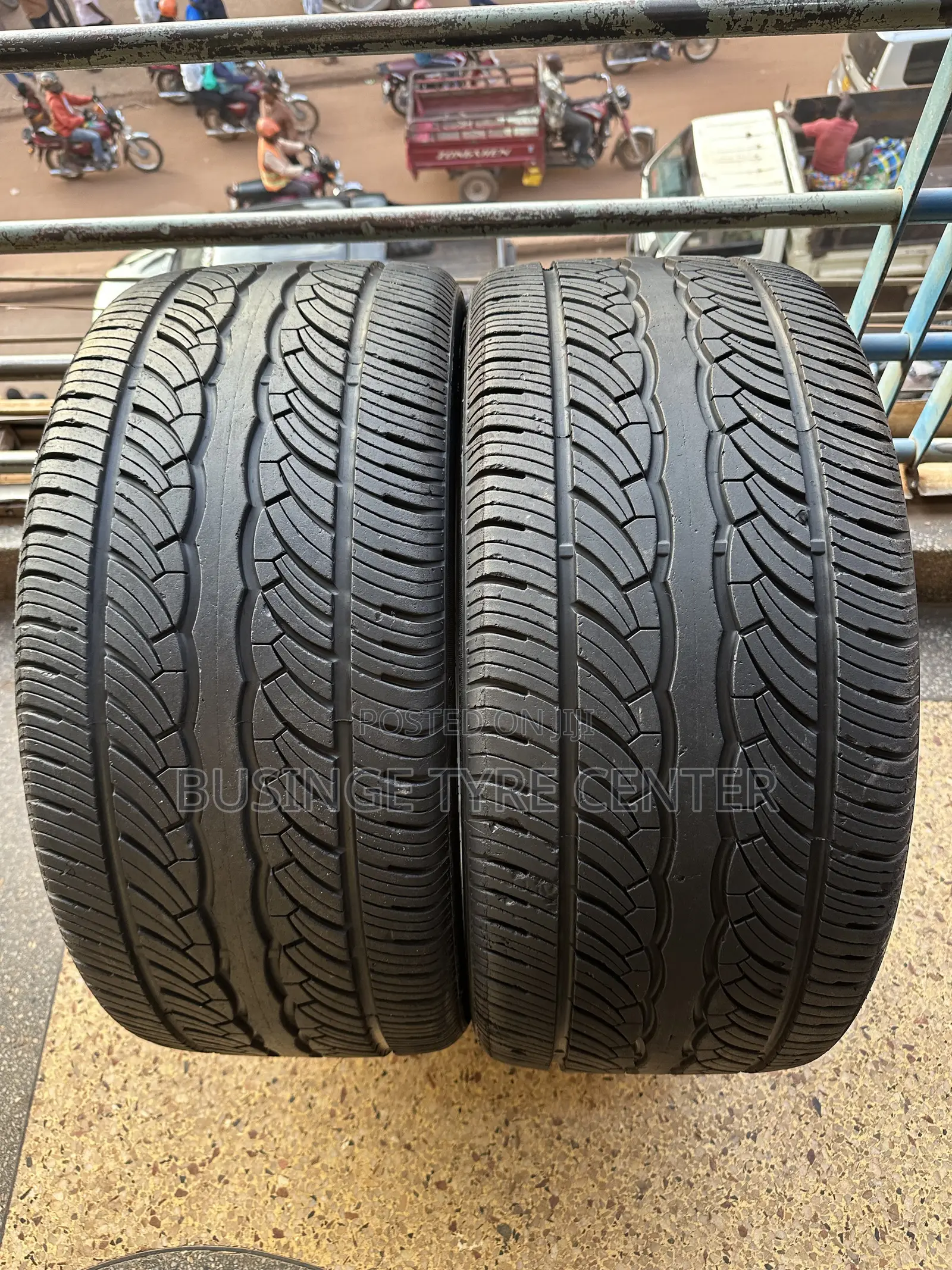 285/35zr22 Japan Foreign Used Tires Good Condition