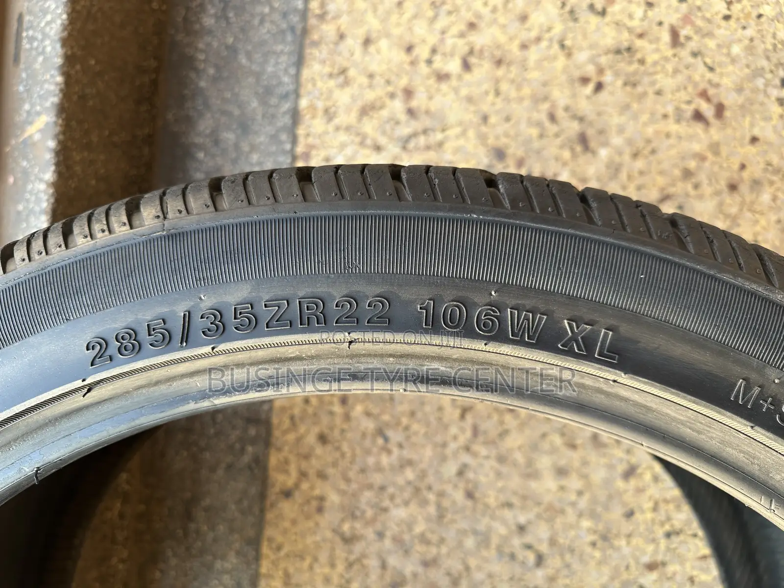 285/35r22 Formula-1 Japan Used Tires Good Condition