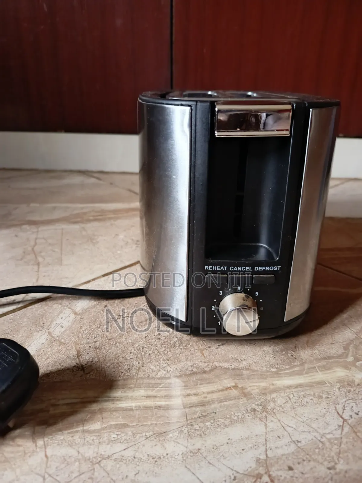 Bread Toaster