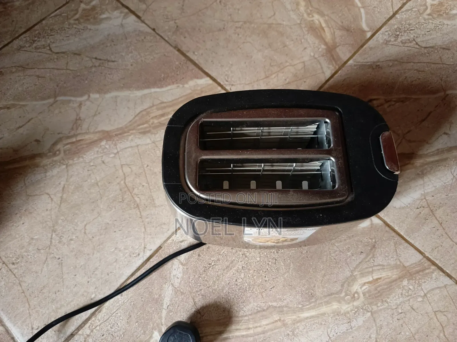 Bread Toaster
