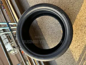 285/35zr22 Farroad Japan Used Tires Good Condition