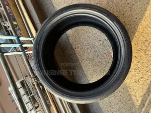 285/35zr22 Farroad Japan Used Tires Good Condition