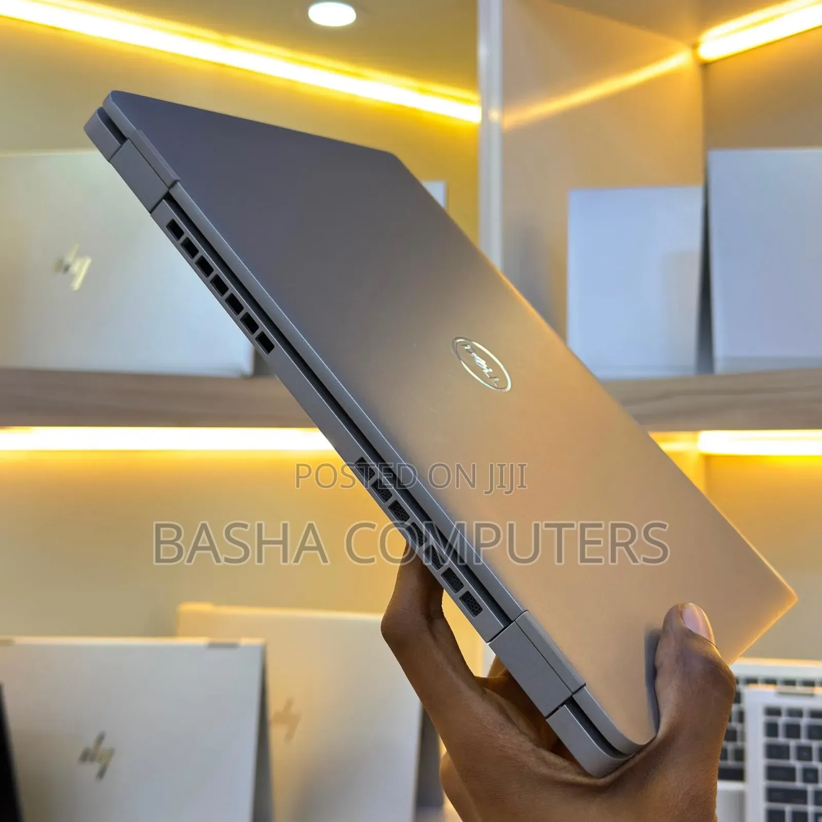 New Laptop Dell Latitude 5320 8GB Intel Core i7 SSD 256GB