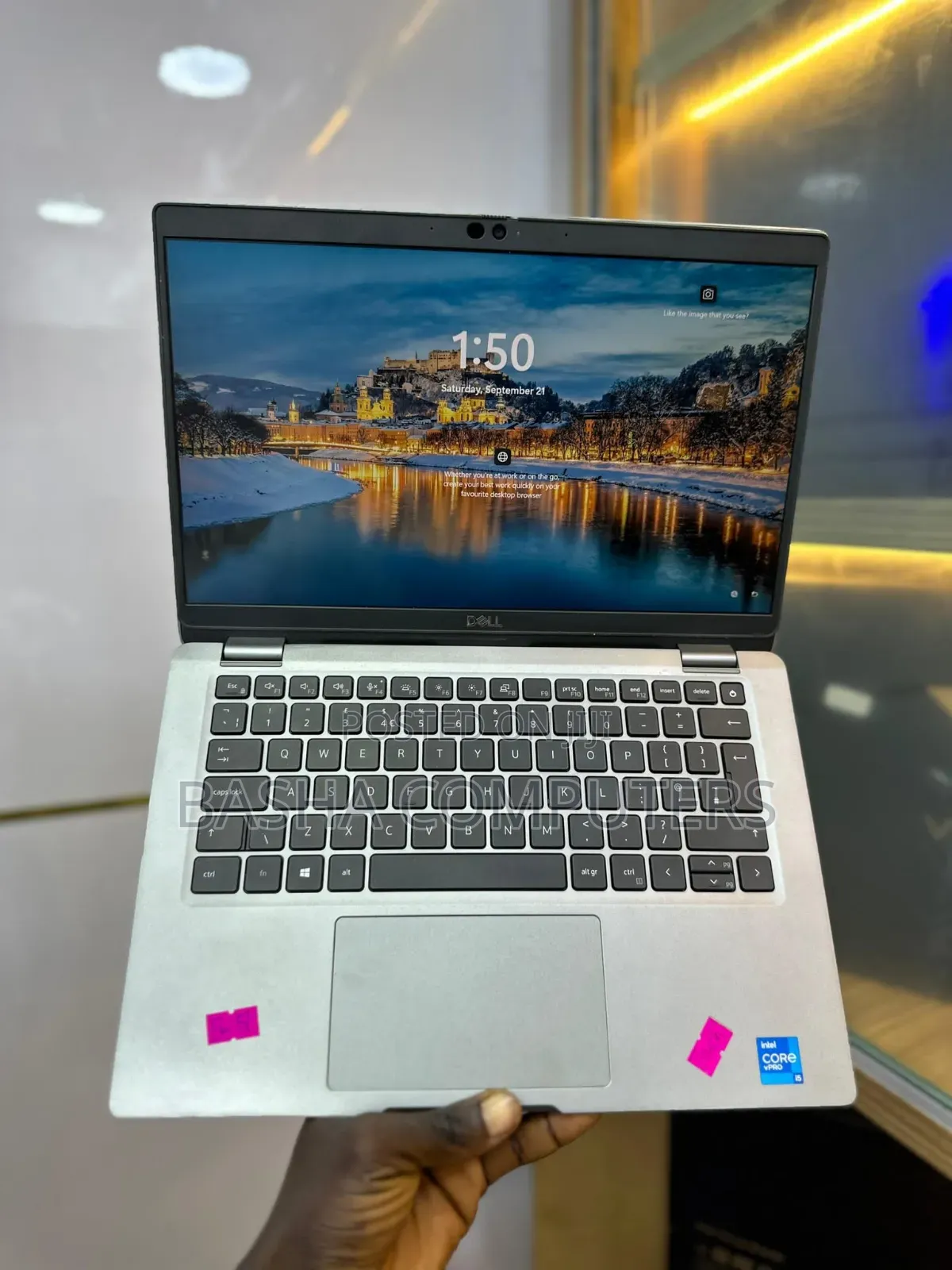 New Laptop Dell Latitude 5320 8GB Intel Core i7 SSD 256GB
