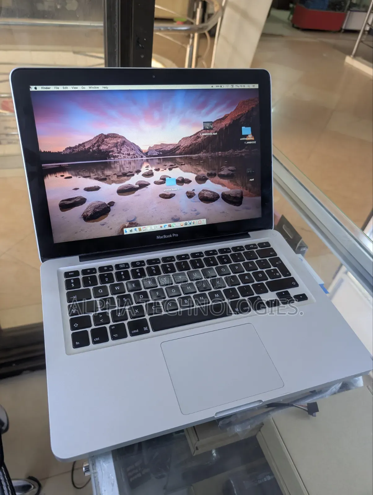 Laptop Apple MacBook 2010 4GB Intel Core 2 Duo HDD 320GB