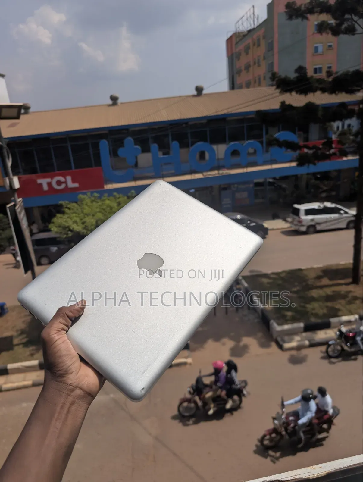 Laptop Apple MacBook Air 2010 4GB Intel Core 2 Duo HDD 320GB