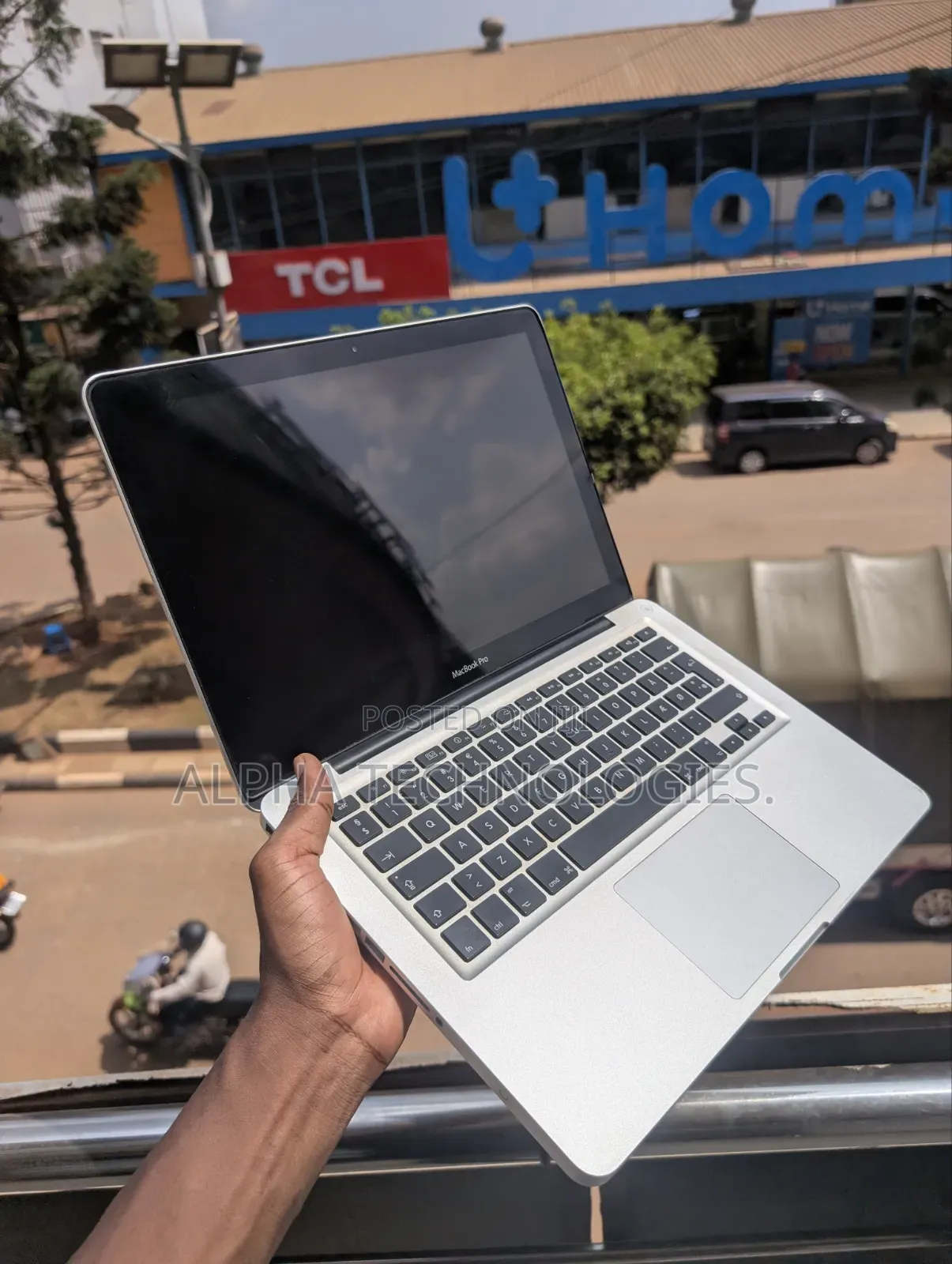 Laptop Apple MacBook Air 2010 4GB Intel Core 2 Duo HDD 320GB