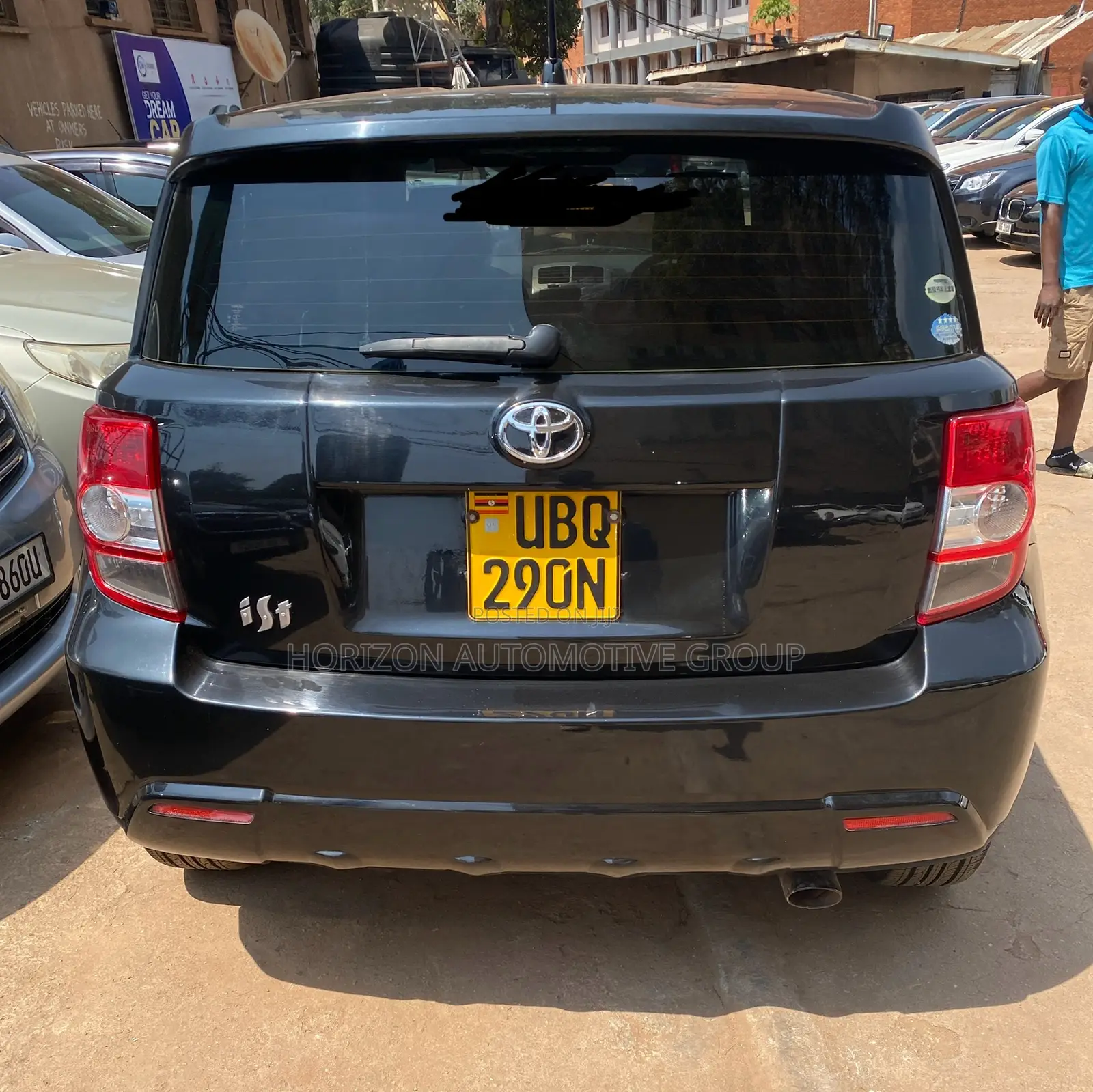 Toyota IST 2010 Black