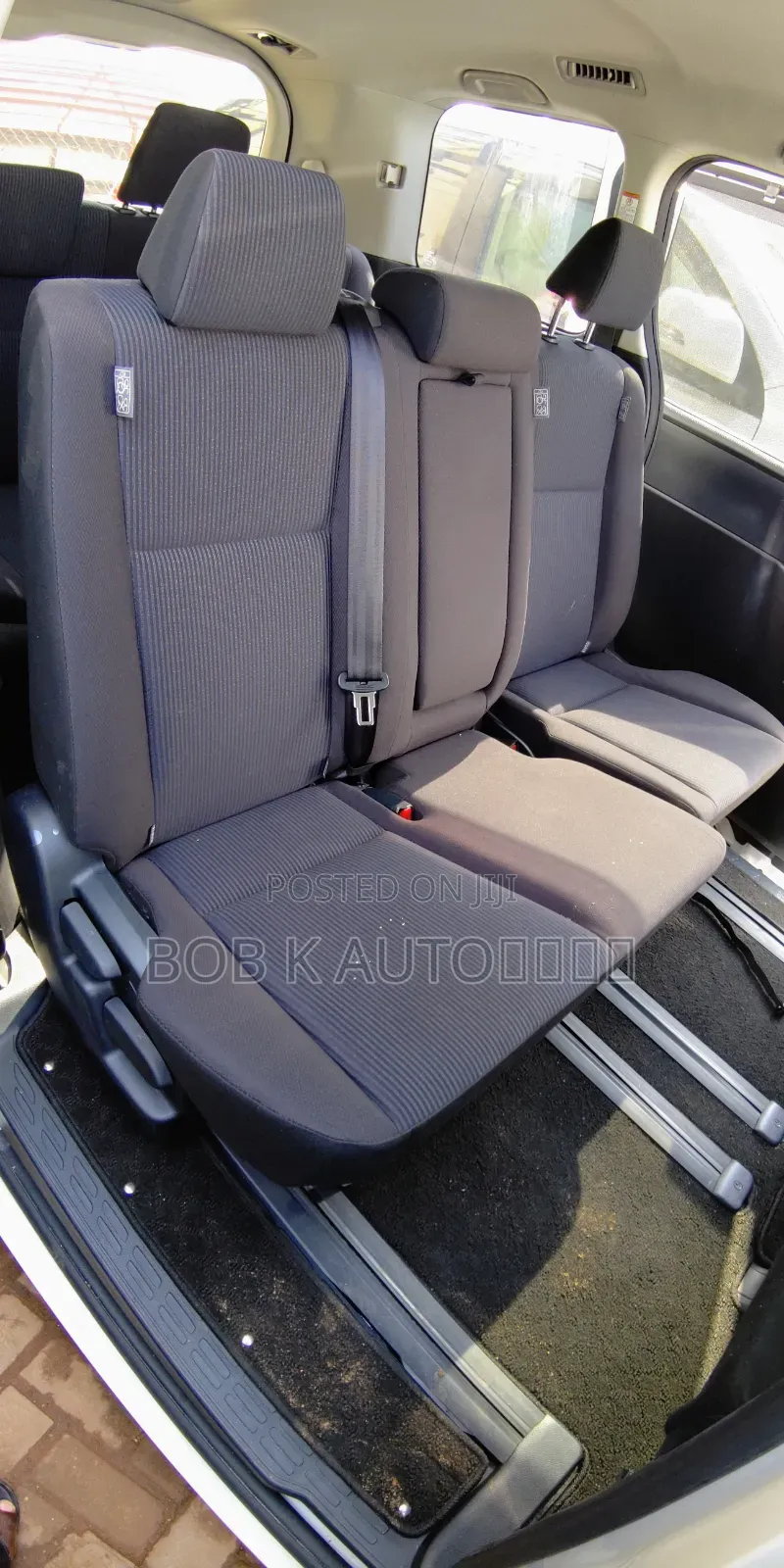 Toyota Noah 2016 White