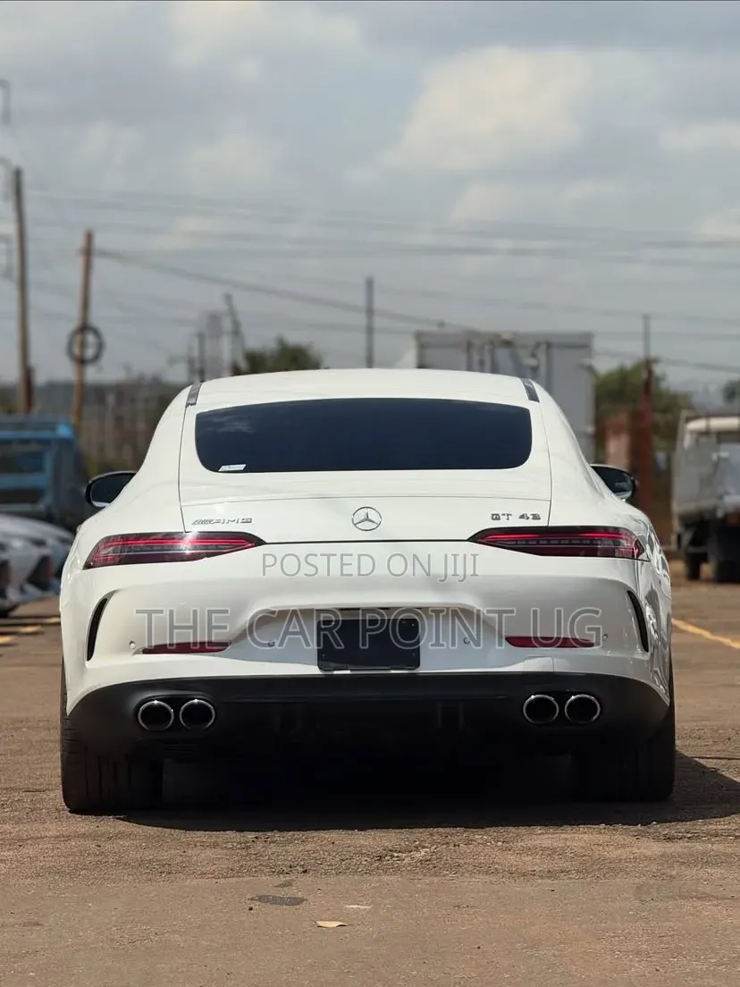 Mercedes-Benz AMG GT 2021 White