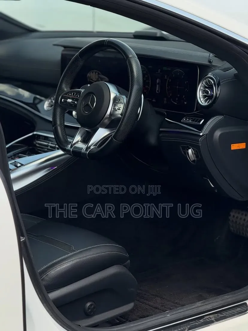 Mercedes-Benz AMG GT 2021 White