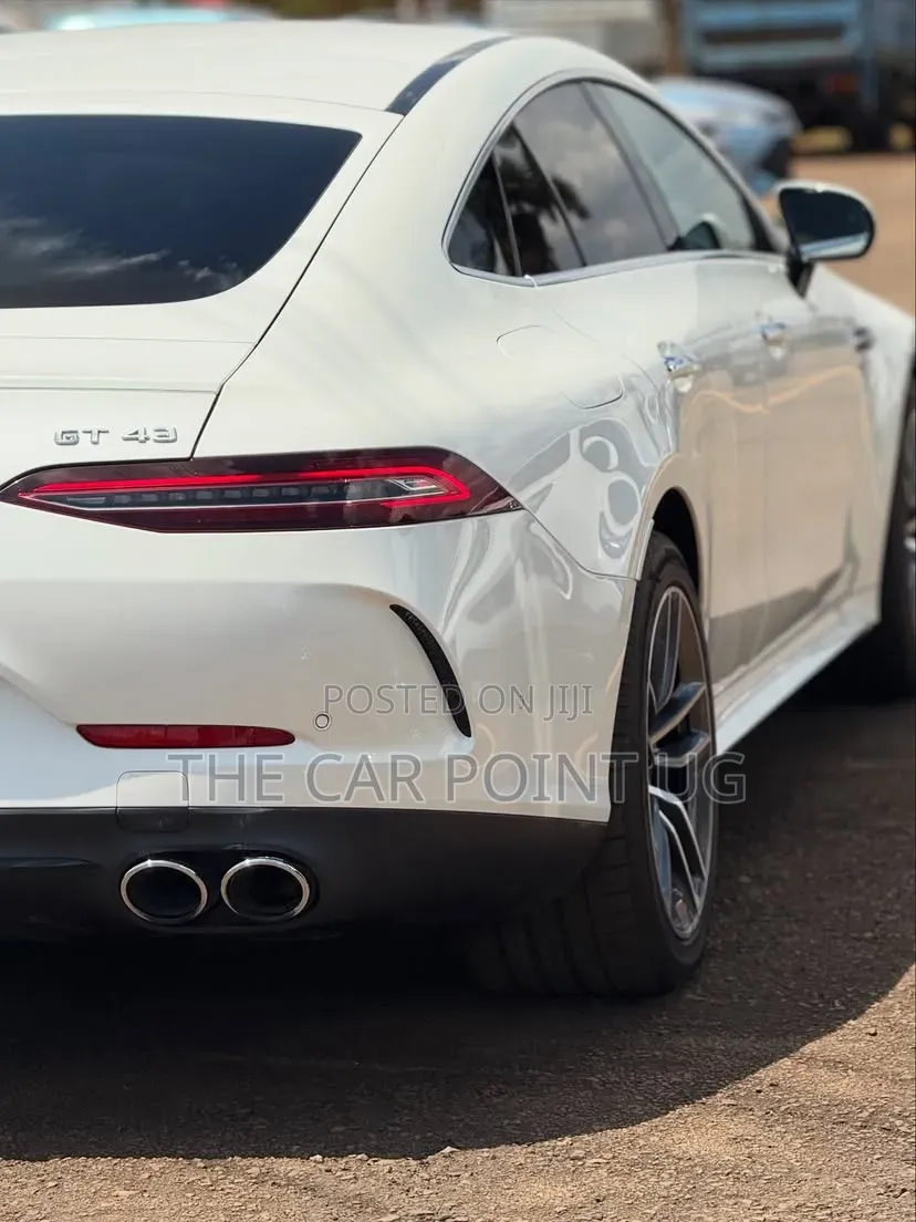 Mercedes-Benz AMG GT 2021 White