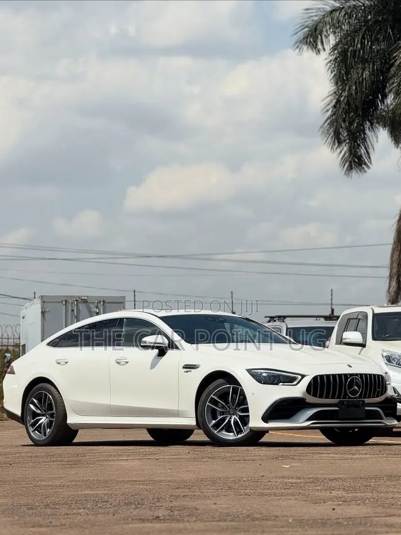 Mercedes-Benz AMG GT 2021 White