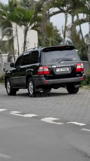 Toyota Land Cruiser Prado 2005 Silver